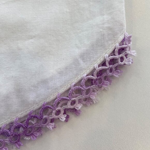 Vintage White Pillowcases With Purple Floral Embroidery & Crochet Trims scallop - Picture 2 of 14